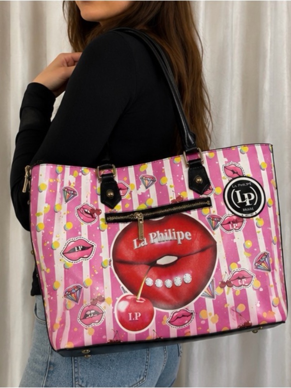 La Philipe Pink Lips Tote Bag NWT Large Graphic Shoulder Purse LP1021-18